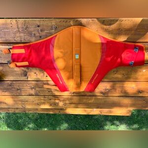 Ruffwear L life jacket